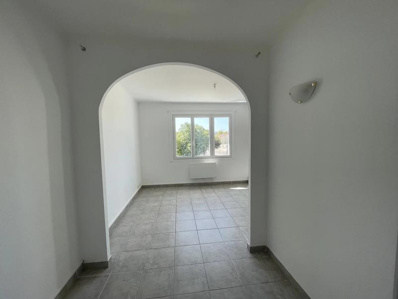 Immeuble mixte - 240 m²