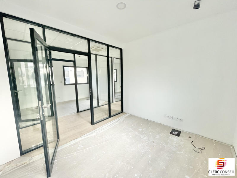 Bureau - 100 m²