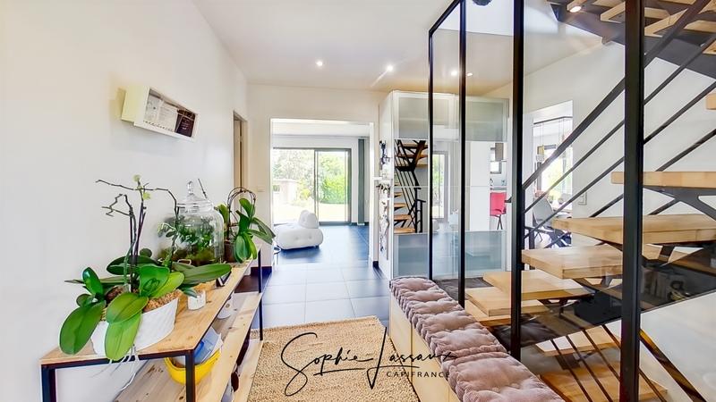 Maison d'architecte - 181 m² - 7 pièces