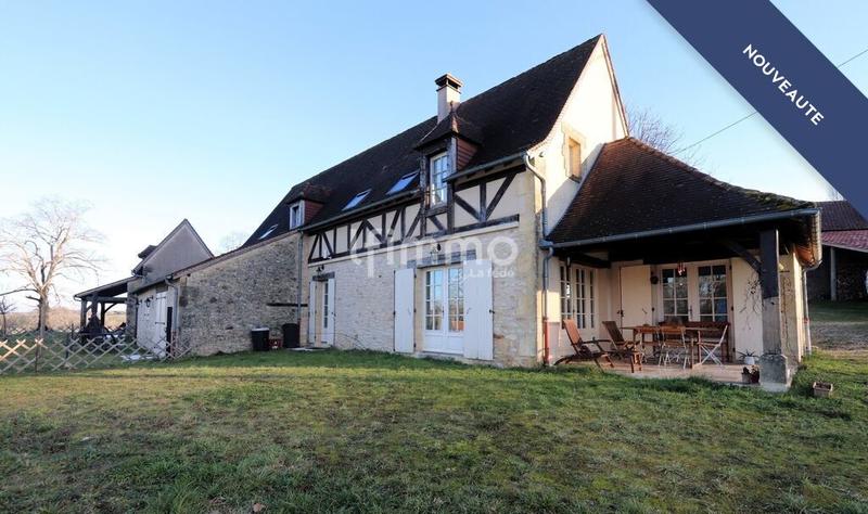 Maison - 329 m² - 16 pièces