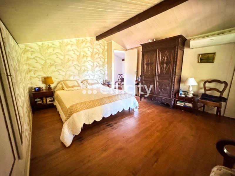 Maison - 145 m² - 5 pièces