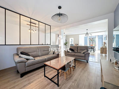 Maison - 156 m² - 5 pièces