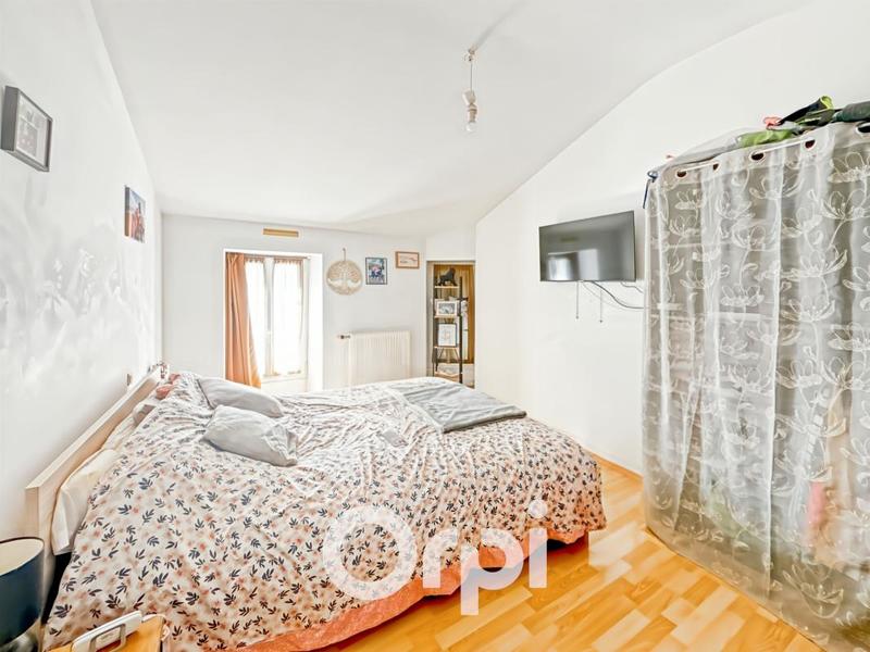 Maison - 108 m² - 4 pièces