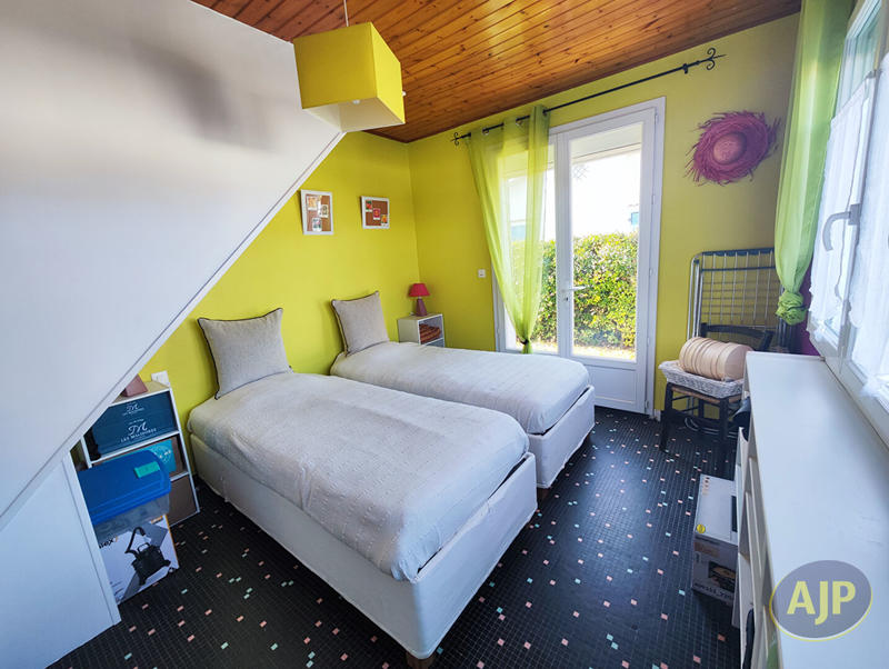 Maison - 105 m² - 7 pièces