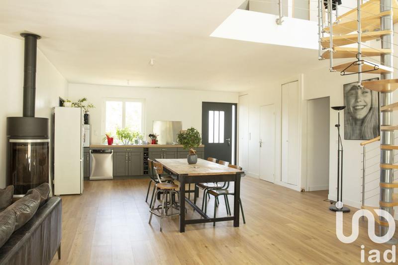 Maison - 125 m² - 5 pièces