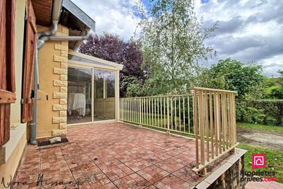 Maison - 85 m² - 3 pièces