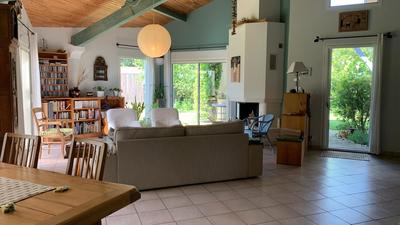 Maison - 163 m² - 7 pièces