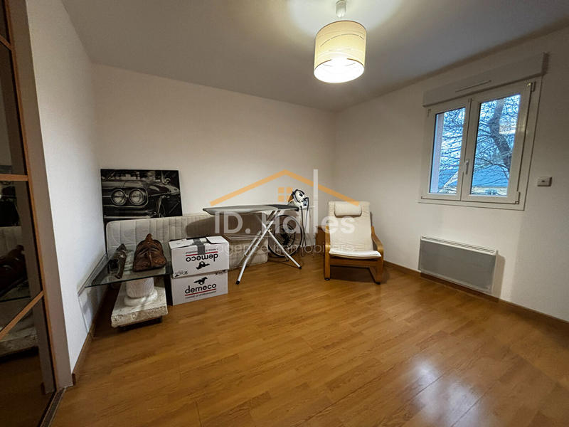 Maison - 162 m² - 8 pièces