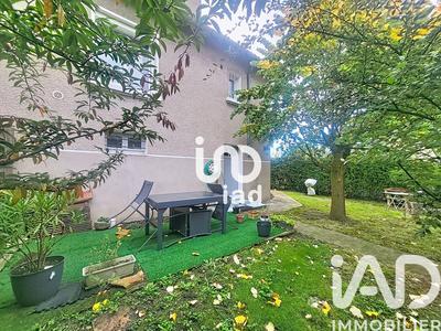 Maison de ville - 82 m² - 5 pièces