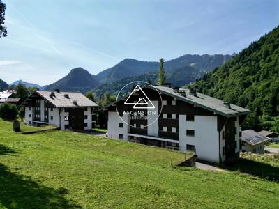 Terrain constructible - 945 m²