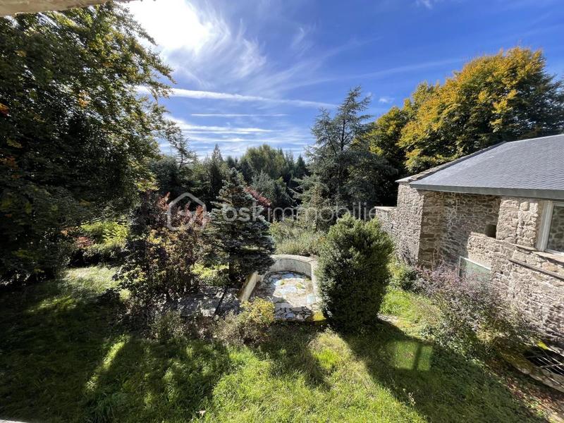 Maison en pierre - 366 m² - 6 pièces