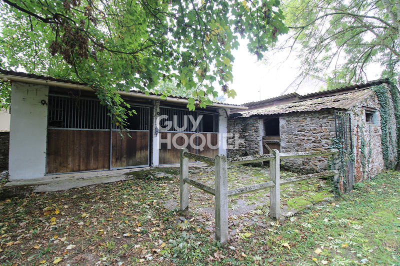 Maison - 271 m² - 7 pièces