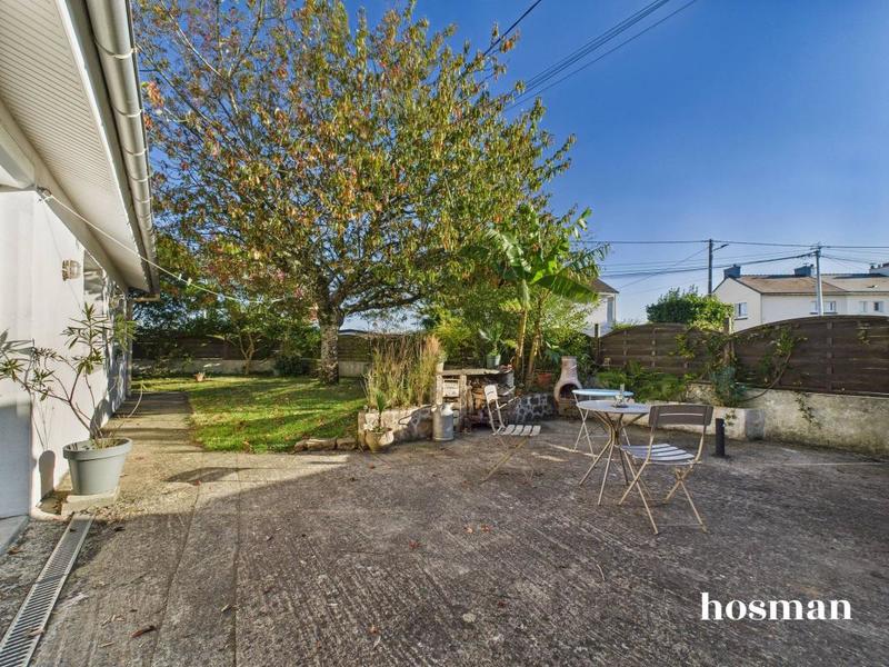 Maison - 144 m² - 8 pièces