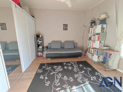 Appartement - 85 m² - 3 pièces