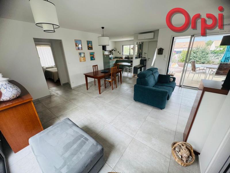 Maison - 104 m² - 4 pièces