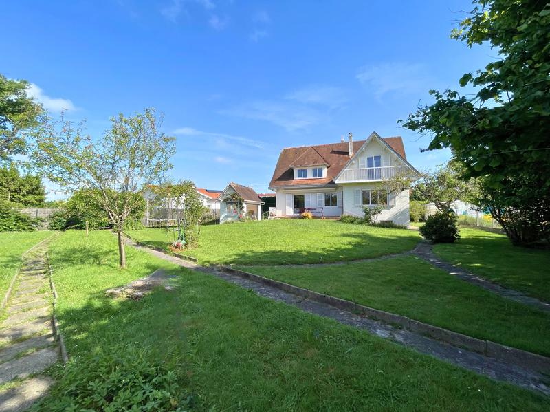 Maison - 183 m² - 7 pièces