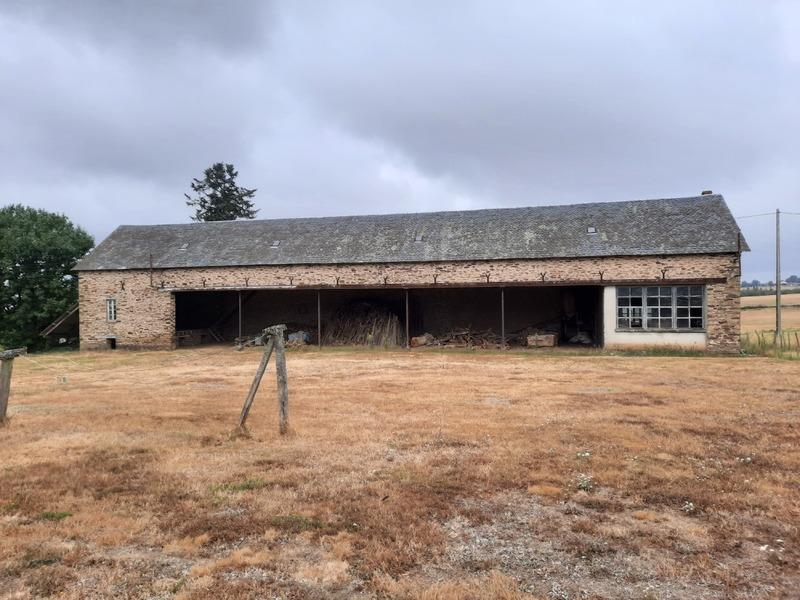 Corps de ferme - 240 m² - 7 pièces