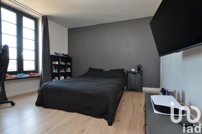 Maison - 240 m² - 7 pièces