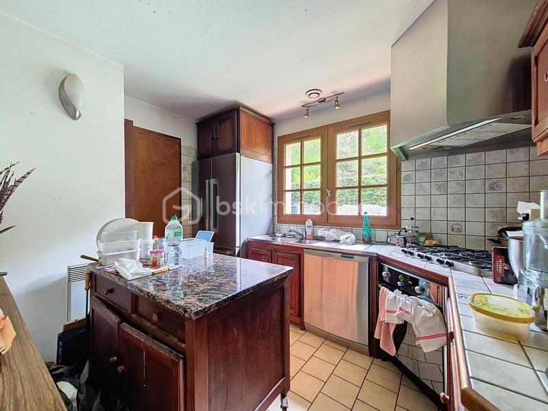 Maison traditionnelle - 150 m² - 7 pièces