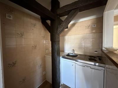 Appartement ancien - 63 m² - 3 pièces