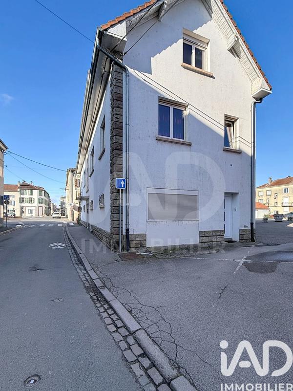 Maison de ville - 218 m² - 5 pièces