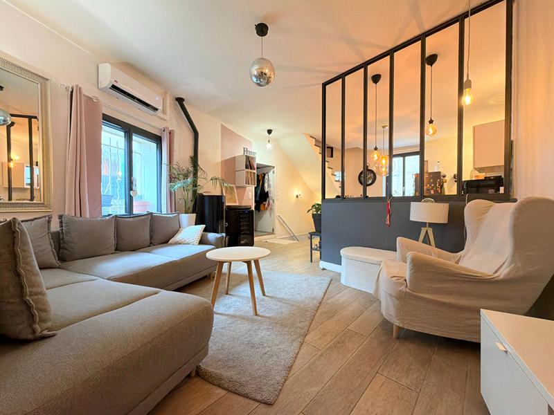 Maison - 110 m² - 5 pièces