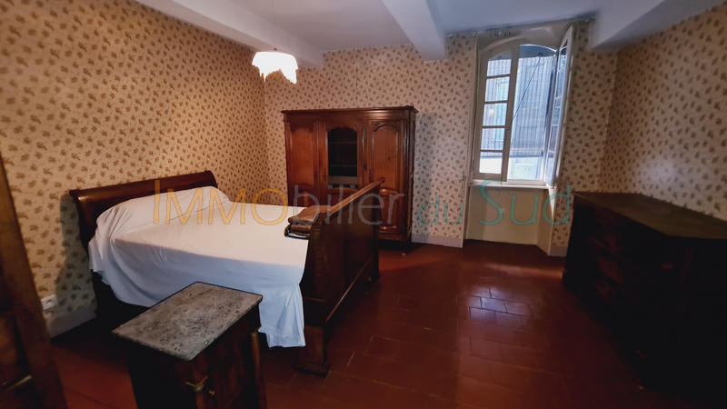 Maison de village - 178 m² - 10 pièces