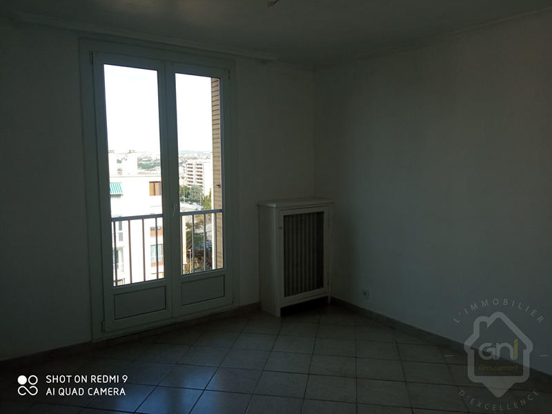 Appartement - 90 m² - 4 pièces