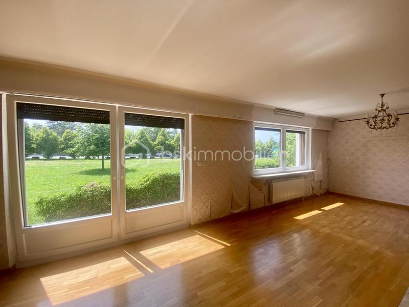 Pavillon - 110 m² - 5 pièces