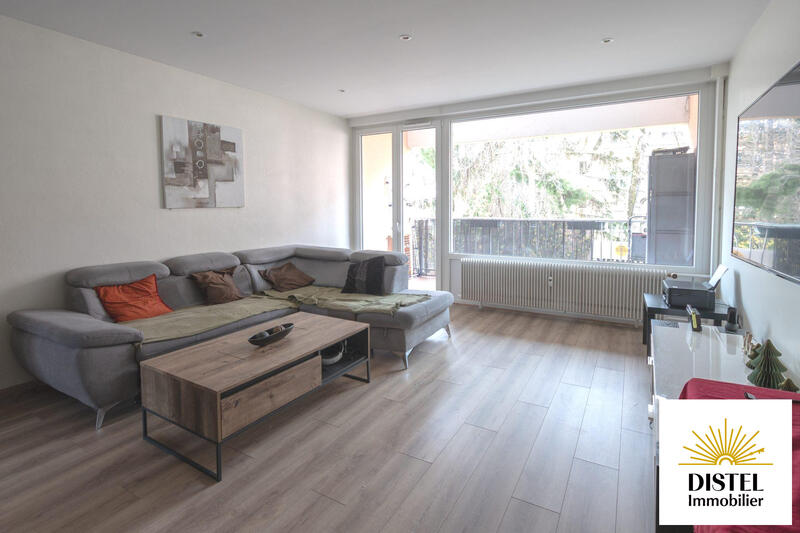 Appartement - 93 m² - 4 pièces