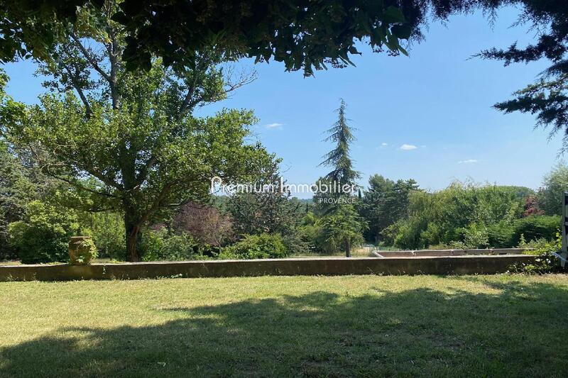 Villa - 270 m² - 7 pièces