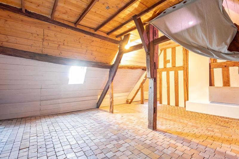 Maison - 229 m² - 8 pièces