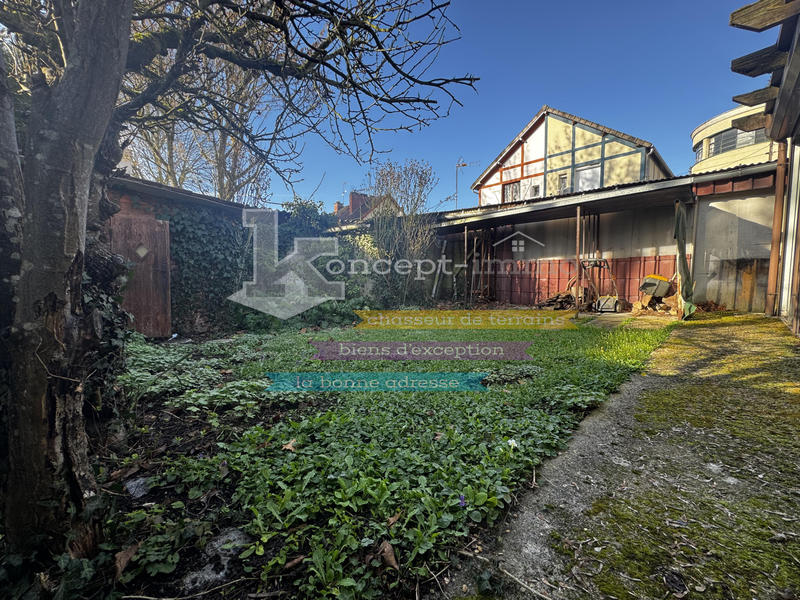 Maison - 140 m² - 6 pièces