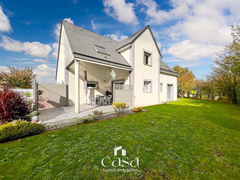 Maison contemporaine - 162 m² - 8 pièces