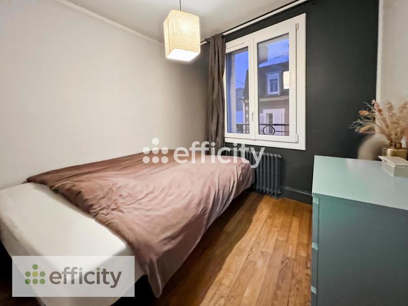 Maison - 163 m² - 7 pièces