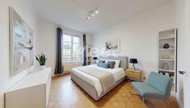 Appartement - 100 m² - 5 pièces