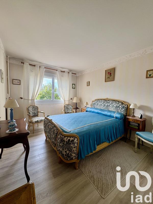 Appartement - 93 m² - 4 pièces