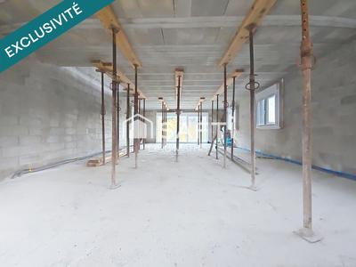 Maison - 160 m² - 2 pièces