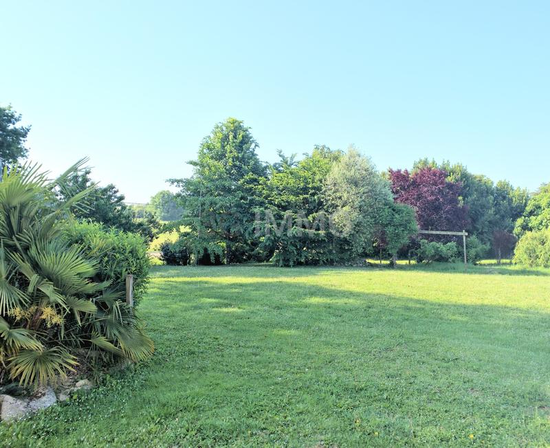 Maison contemporaine - 204 m² - 9 pièces