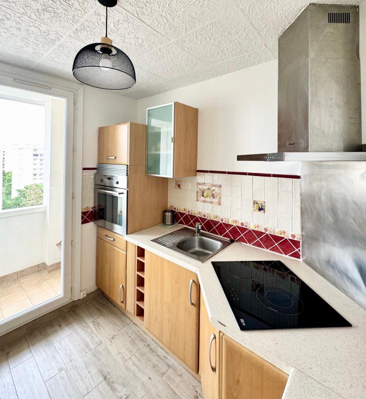 Appartement - 72 m² - 4 pièces