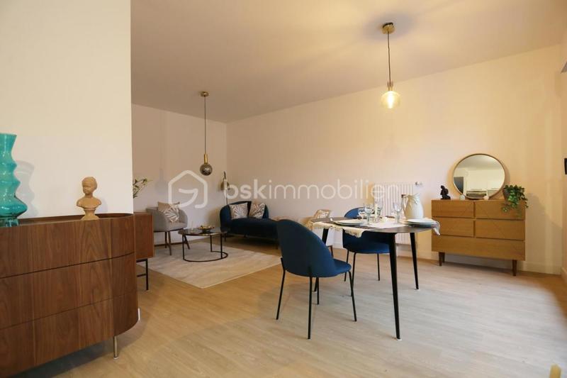 Appartement - 88 m² - 4 pièces