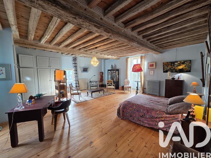 Maison - 362 m² - 7 pièces