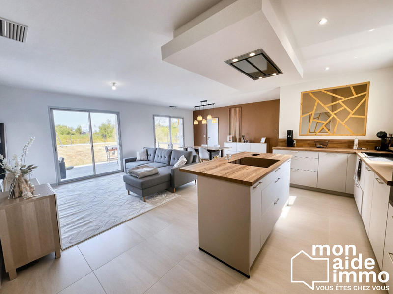 Maison - 100 m² - 5 pièces