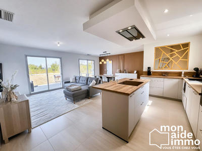 Maison - 100 m² - 5 pièces