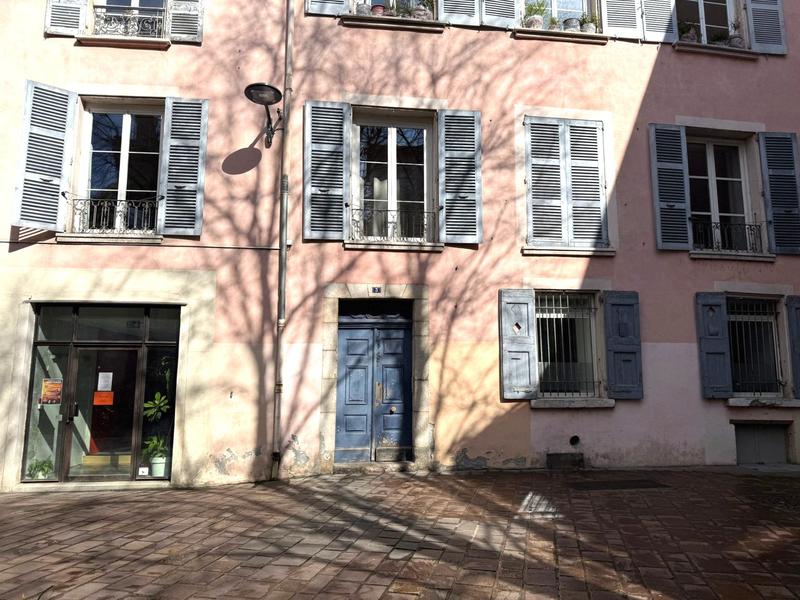Appartement - 56 m² - 2 pièces