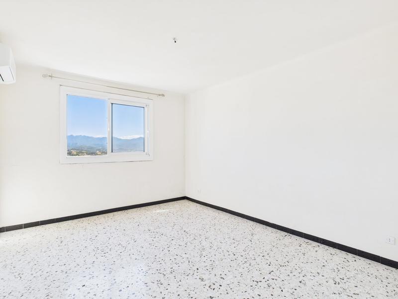 Appartement - 56 m² - 2 pièces