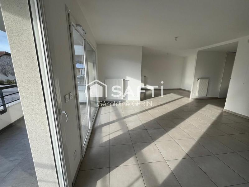 Appartement - 82 m² - 4 pièces