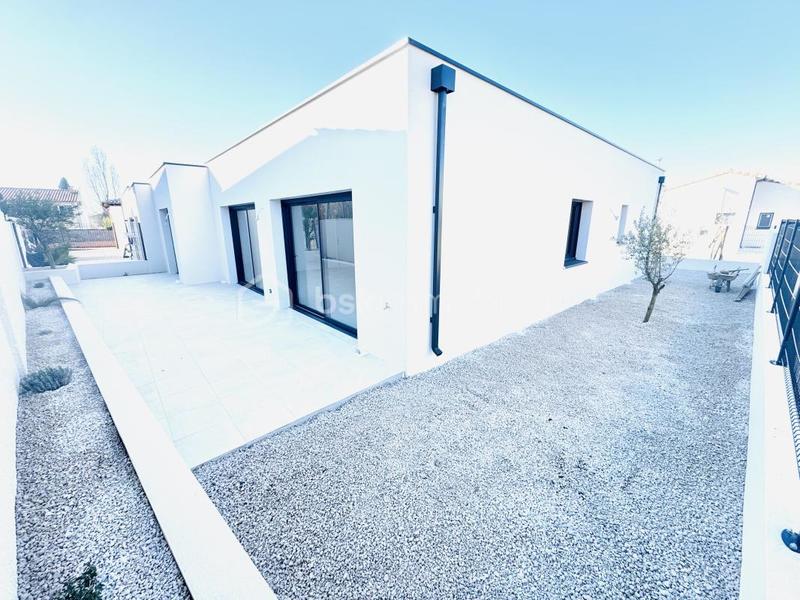 Maison - 94 m² - 4 pièces