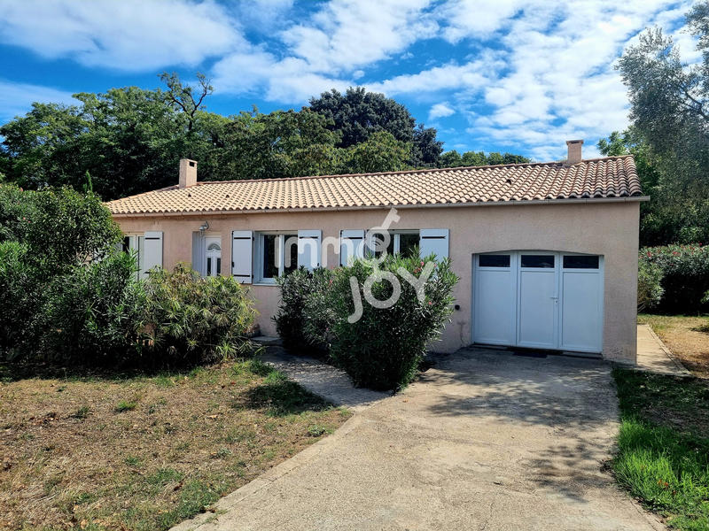 Maison - 93 m² - 5 pièces