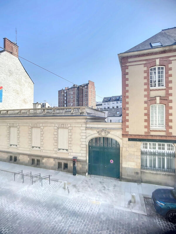 Appartement - 79 m² - 3 pièces